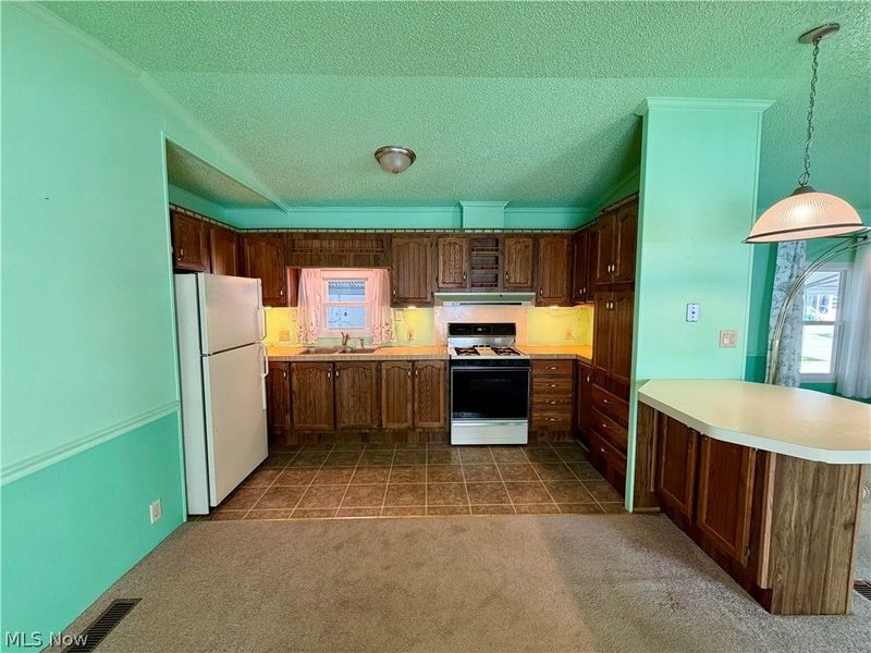 28 Wilpark Drive, Akron, OH 44312 Photo 13