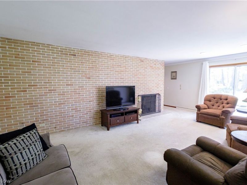 1009 Fair Oaks Avenue SW, North Canton, OH 44720 Photo 15