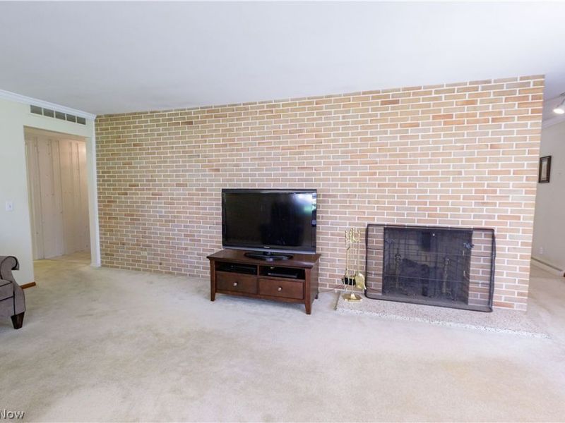 1009 Fair Oaks Avenue SW, North Canton, OH 44720 Photo 18