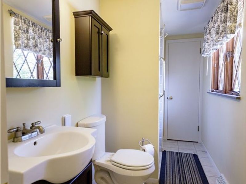 1009 Fair Oaks Avenue SW, North Canton, OH 44720 Photo 25