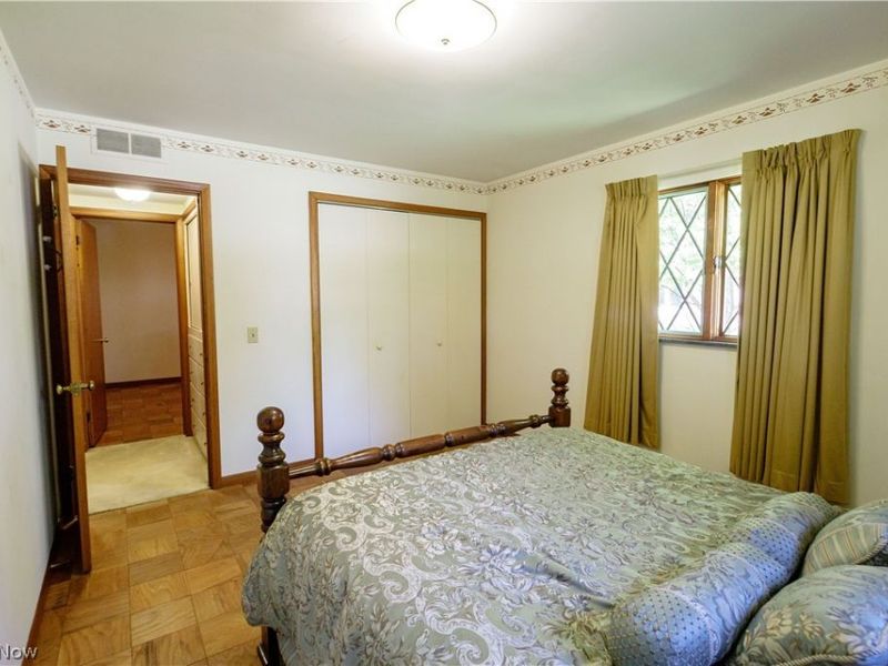 1009 Fair Oaks Avenue SW, North Canton, OH 44720 Photo 29
