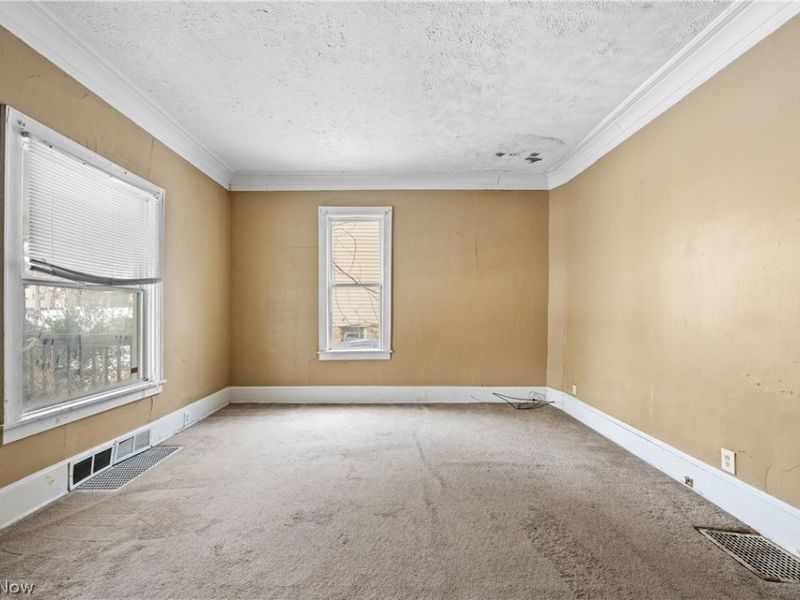 124 Roswell Street, Akron, OH 44305 Photo 3