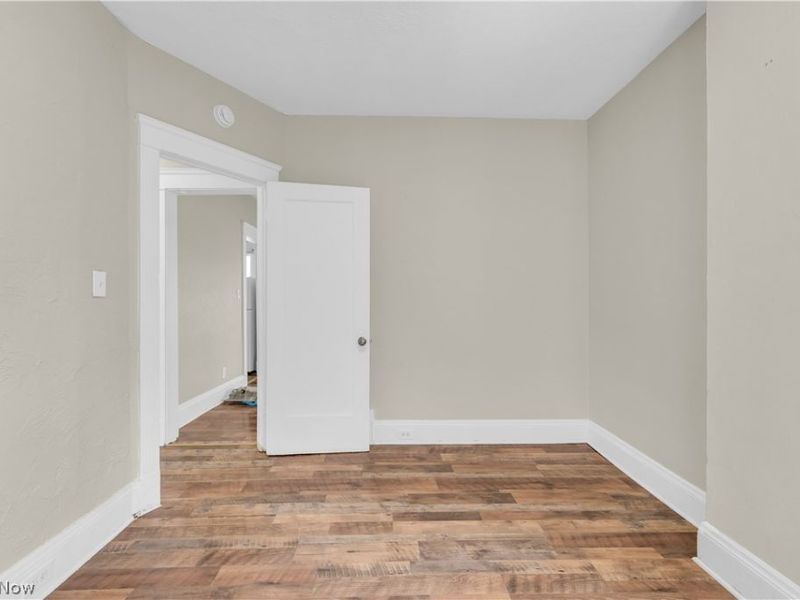 414 E 148th Street, Unit 2/UP, Cleveland, OH 44110 Photo 15
