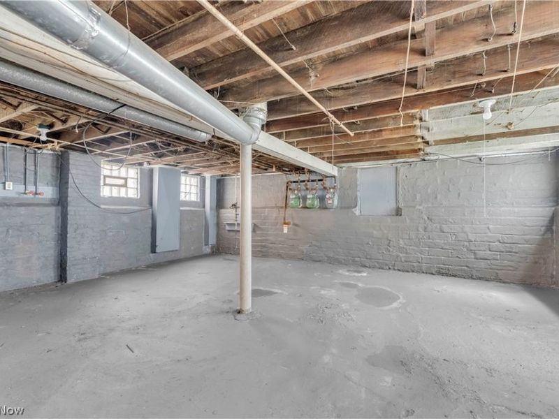414 E 148th Street, Unit 2/UP, Cleveland, OH 44110 Photo 18