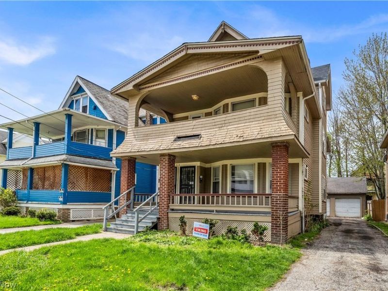 414 E 148th Street, Unit 2/UP, Cleveland, OH 44110 Photo 2
