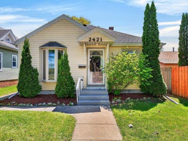 2421 Mohr AVENUE, Racine, WI 53405