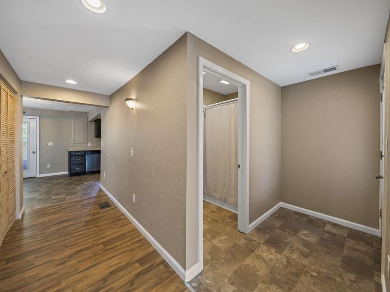 100 Hosack Street, Unit A, Columbus, OH 43207 Photo 37