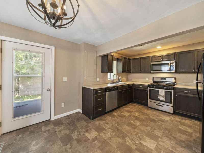 100 Hosack Street, Unit A, Columbus, OH 43207 Photo 58