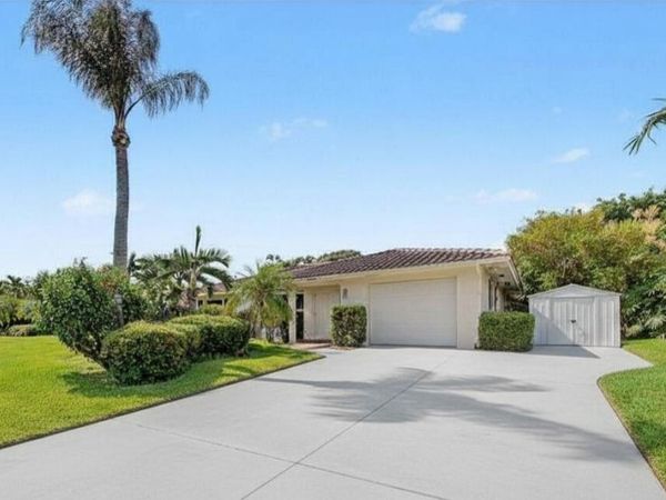 1840 Crafton Road, Juno Beach, FL 33408