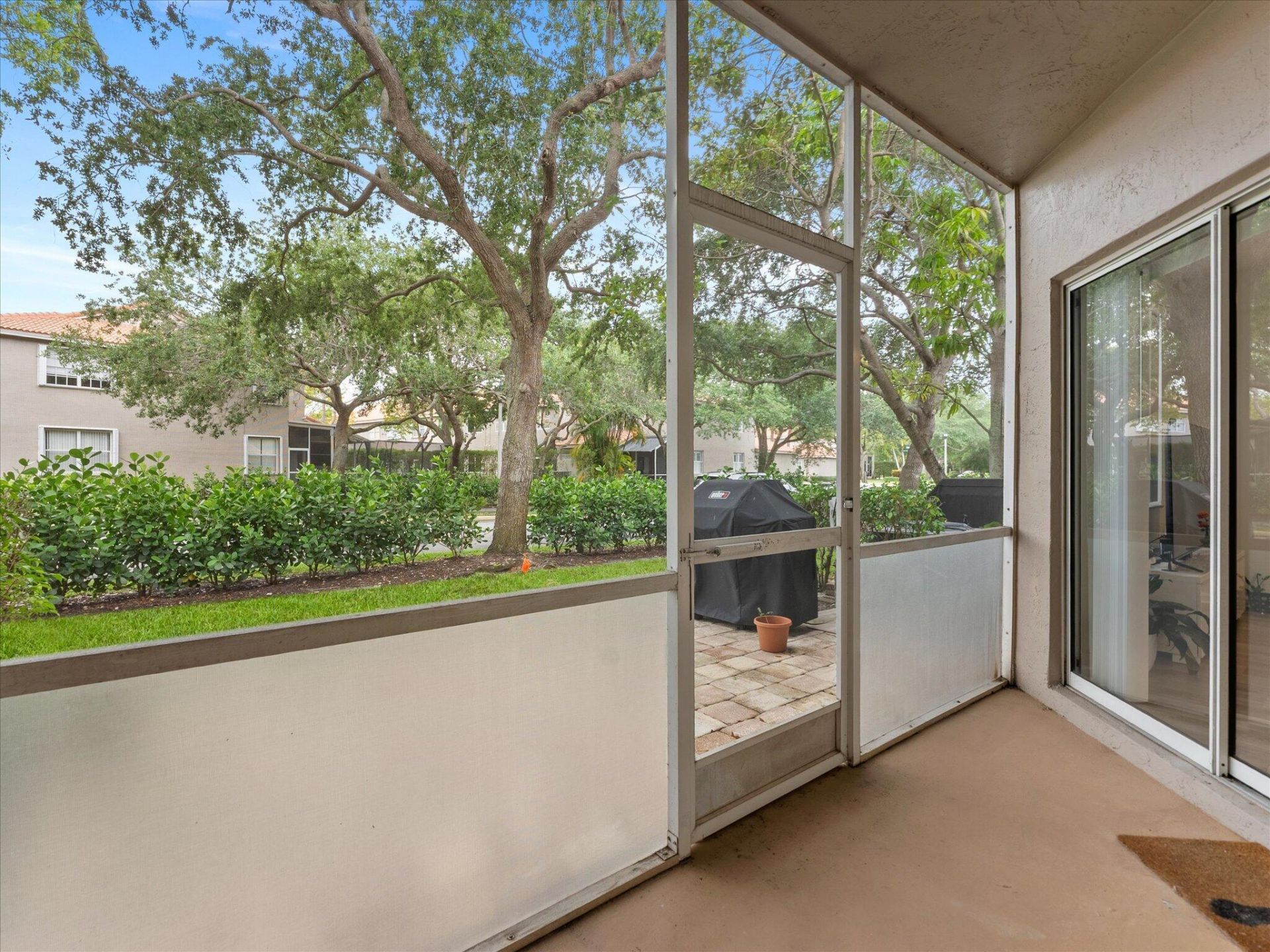10240 VÃ­a Hibiscus, Unit 4, Boca Raton, FL 33428 Photo