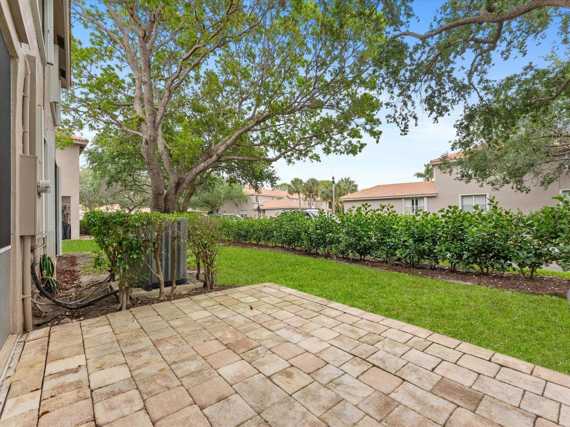 10240 VÃ­a Hibiscus, Unit 4, Boca Raton, FL 33428 Photo