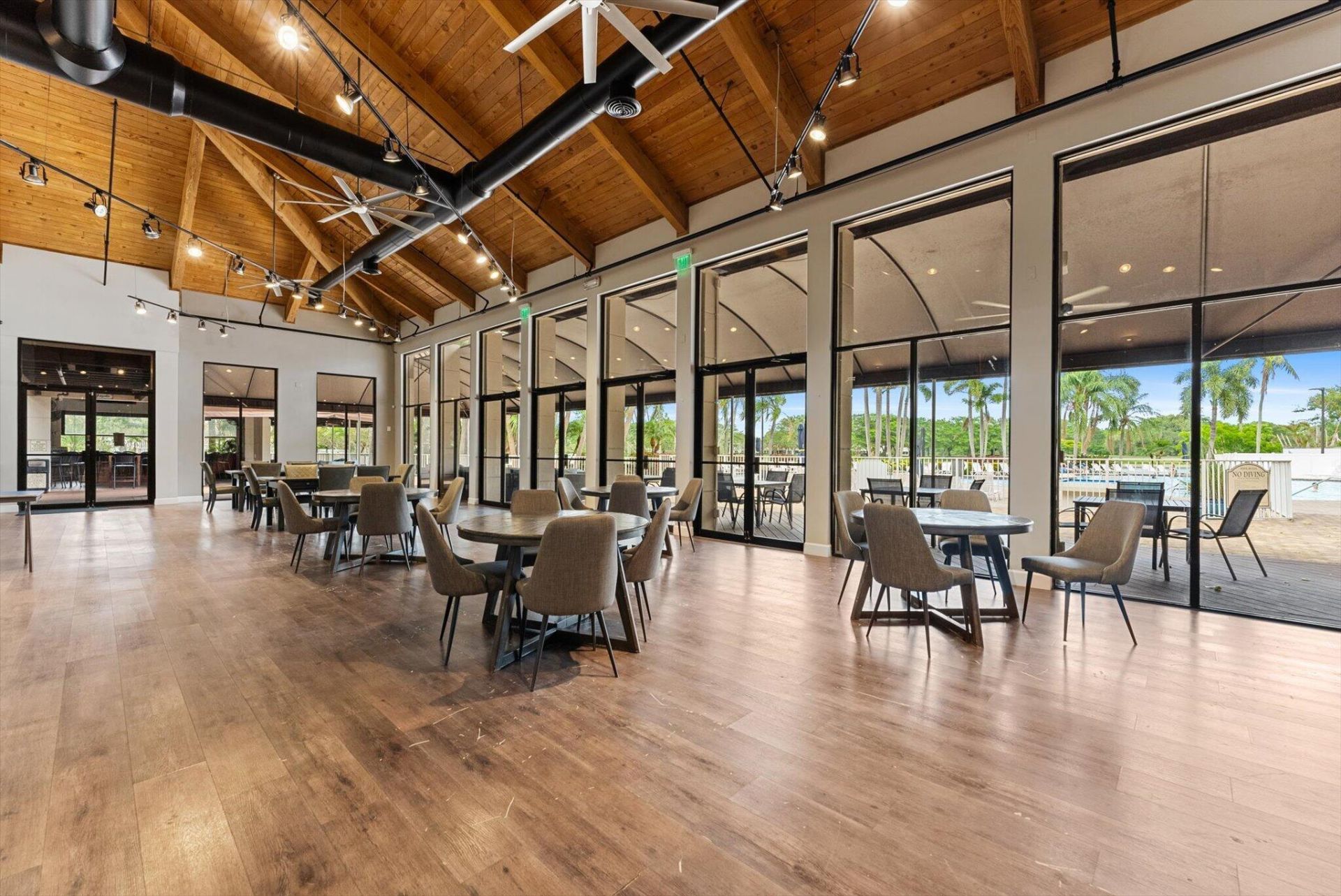 10240 VÃ­a Hibiscus, Unit 4, Boca Raton, FL 33428 Photo