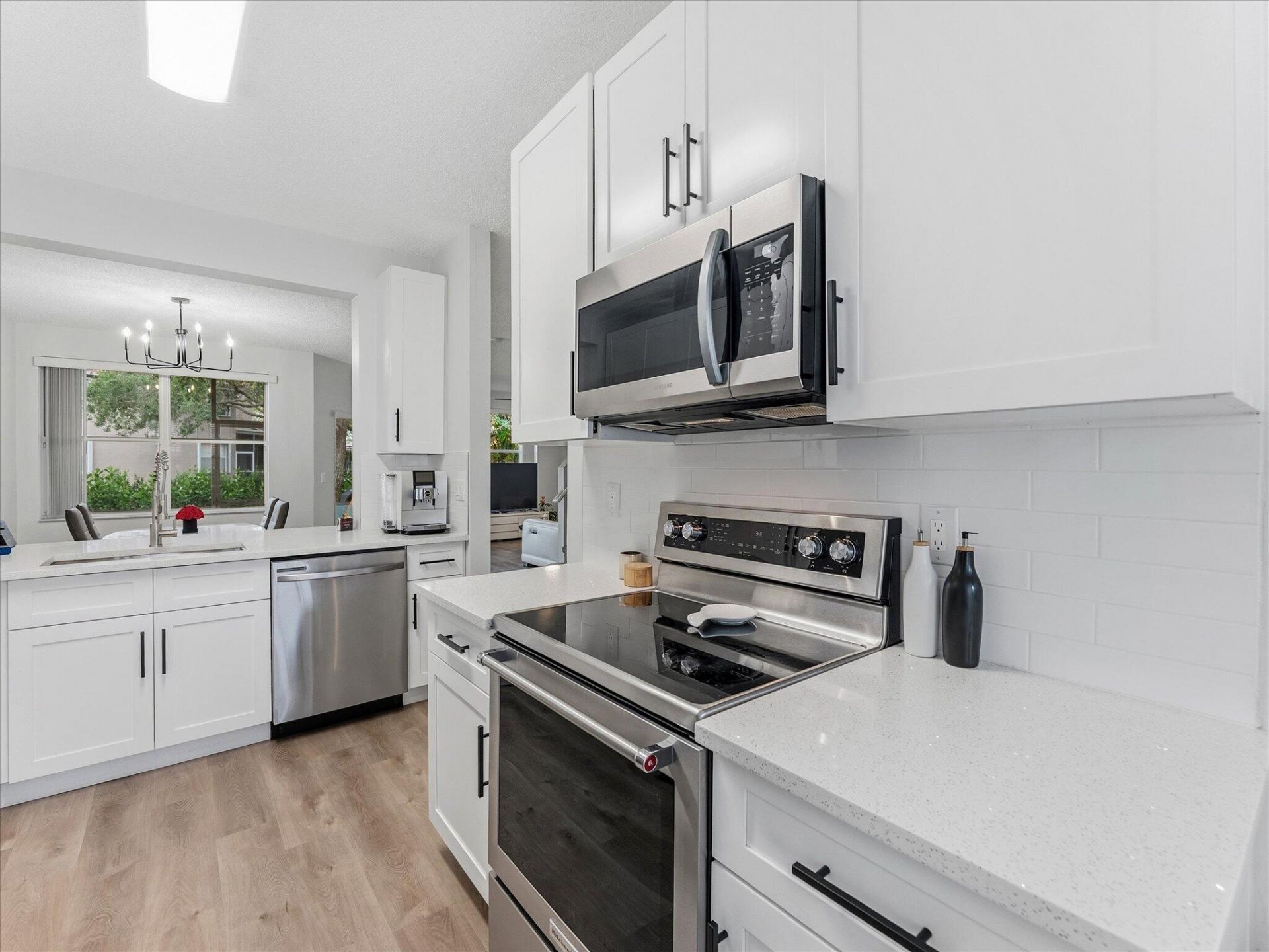 10240 VÃ­a Hibiscus, Unit 4, Boca Raton, FL 33428 Photo