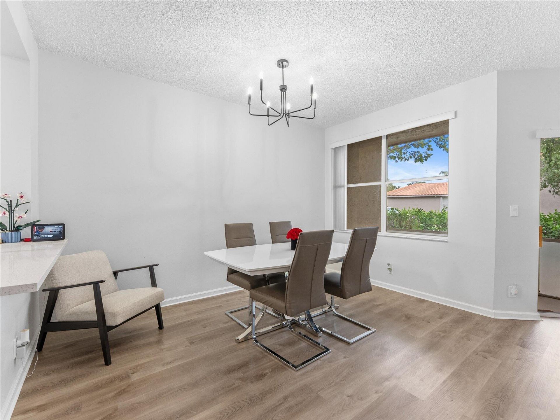 10240 VÃ­a Hibiscus, Unit 4, Boca Raton, FL 33428 Photo