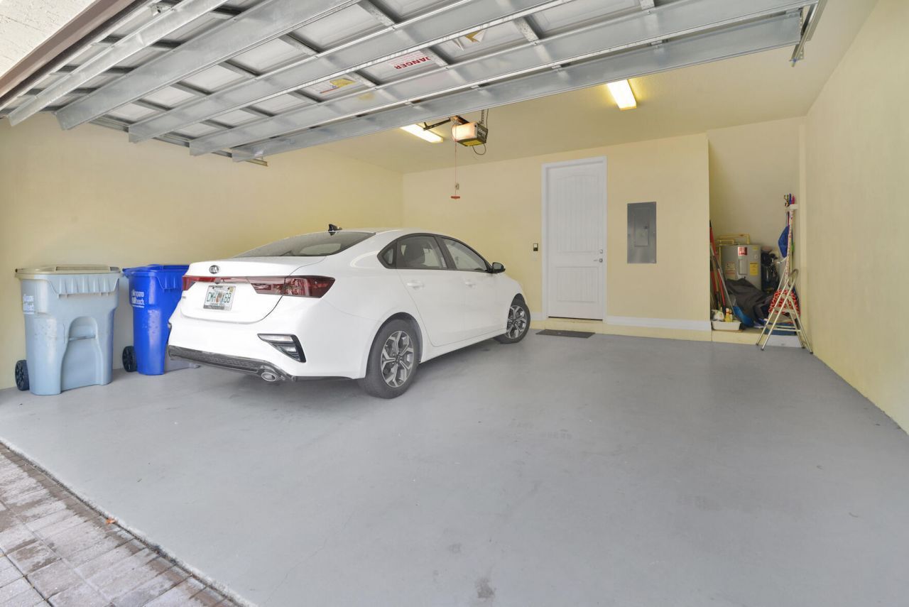 861 S Ocean Boulevard, Pompano Beach, FL 33062 Photo