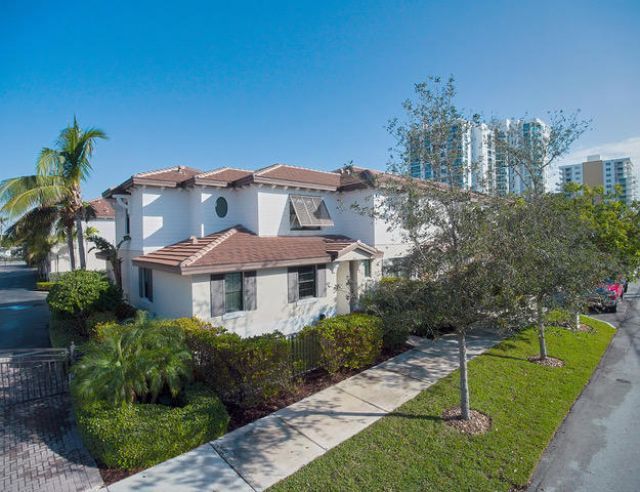 861 S Ocean Boulevard, Pompano Beach, FL 33062 Photo