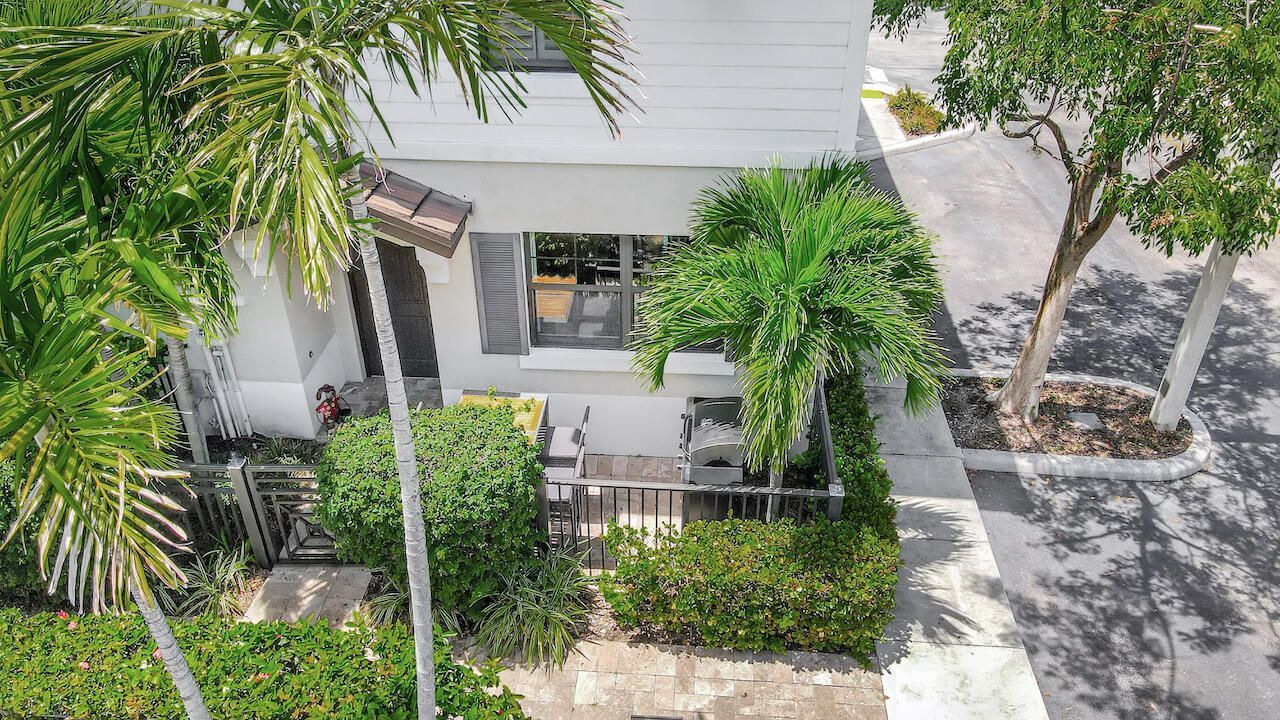 861 S Ocean Boulevard, Pompano Beach, FL 33062 Photo