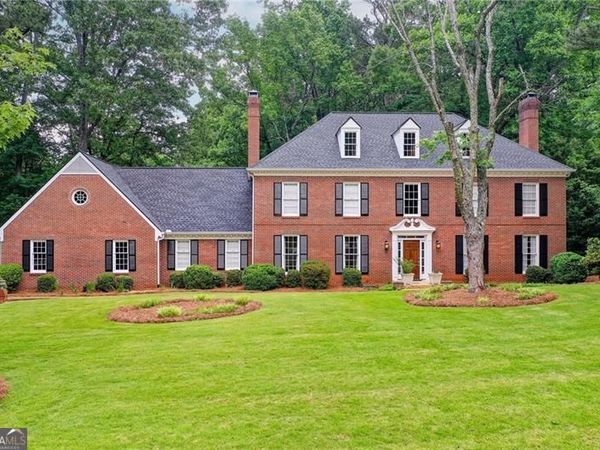 625 River Chase Point, Atlanta, GA 30328