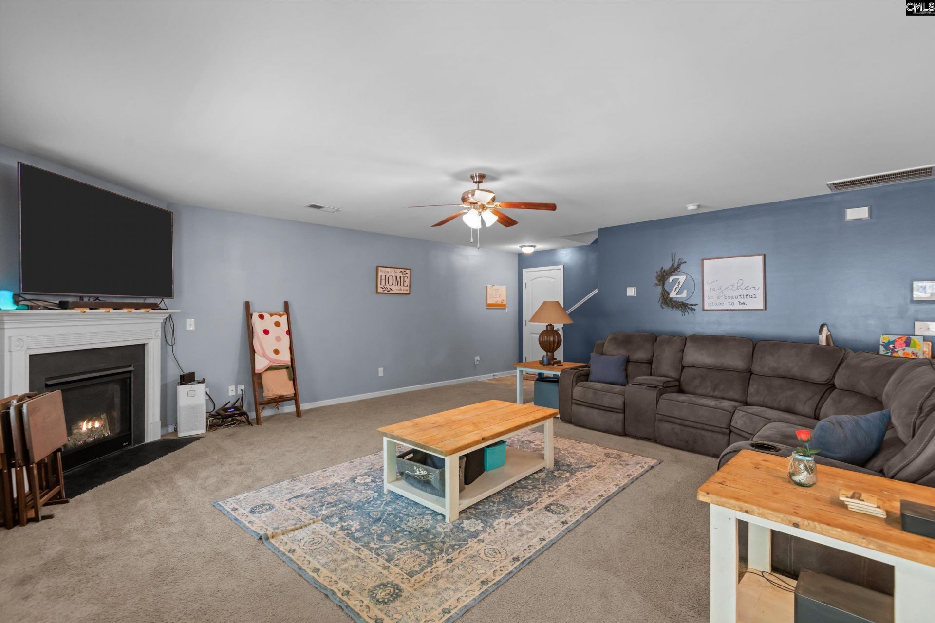 21 Regal Drive  Photo 14