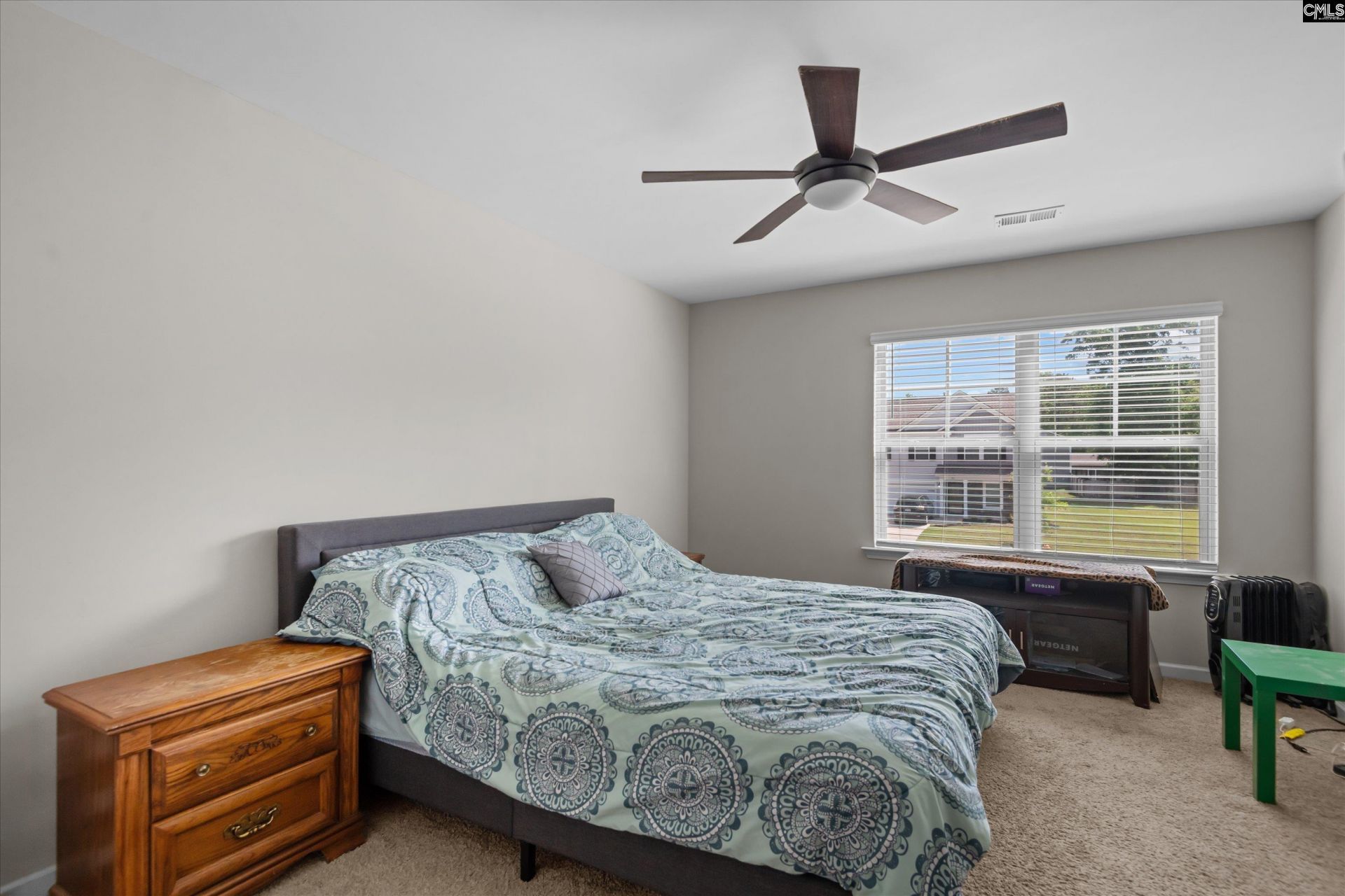 21 Regal Drive  Photo 22