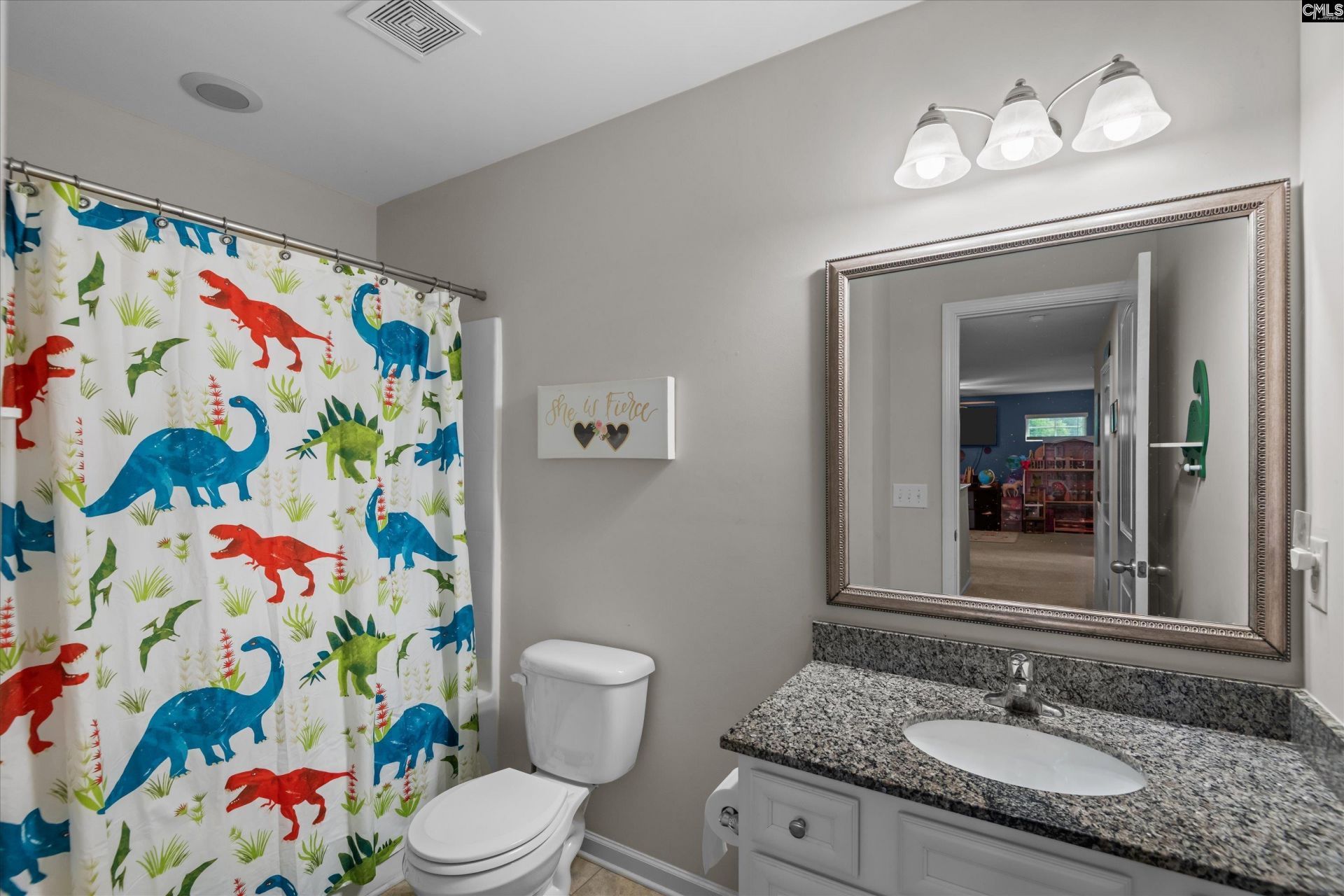 21 Regal Drive  Photo 31