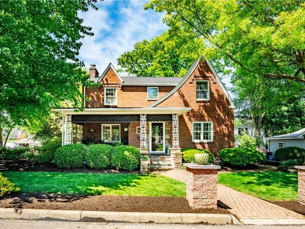 710 Seventh Street, P.Hts., Beaver Falls, PA 15010