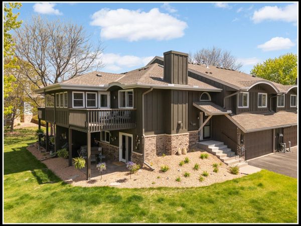 12802 84th Avenue N, Maple Grove, MN 55369