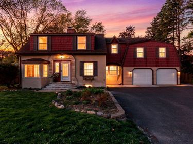 613 Labore Road, Little Canada, MN 55117