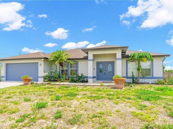 4207 30th ST SW, LEHIGH ACRES, FL 33976