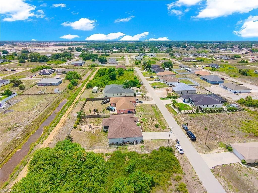 4207 30th St Sw, Lehigh Acres, FL 33976 Photo
