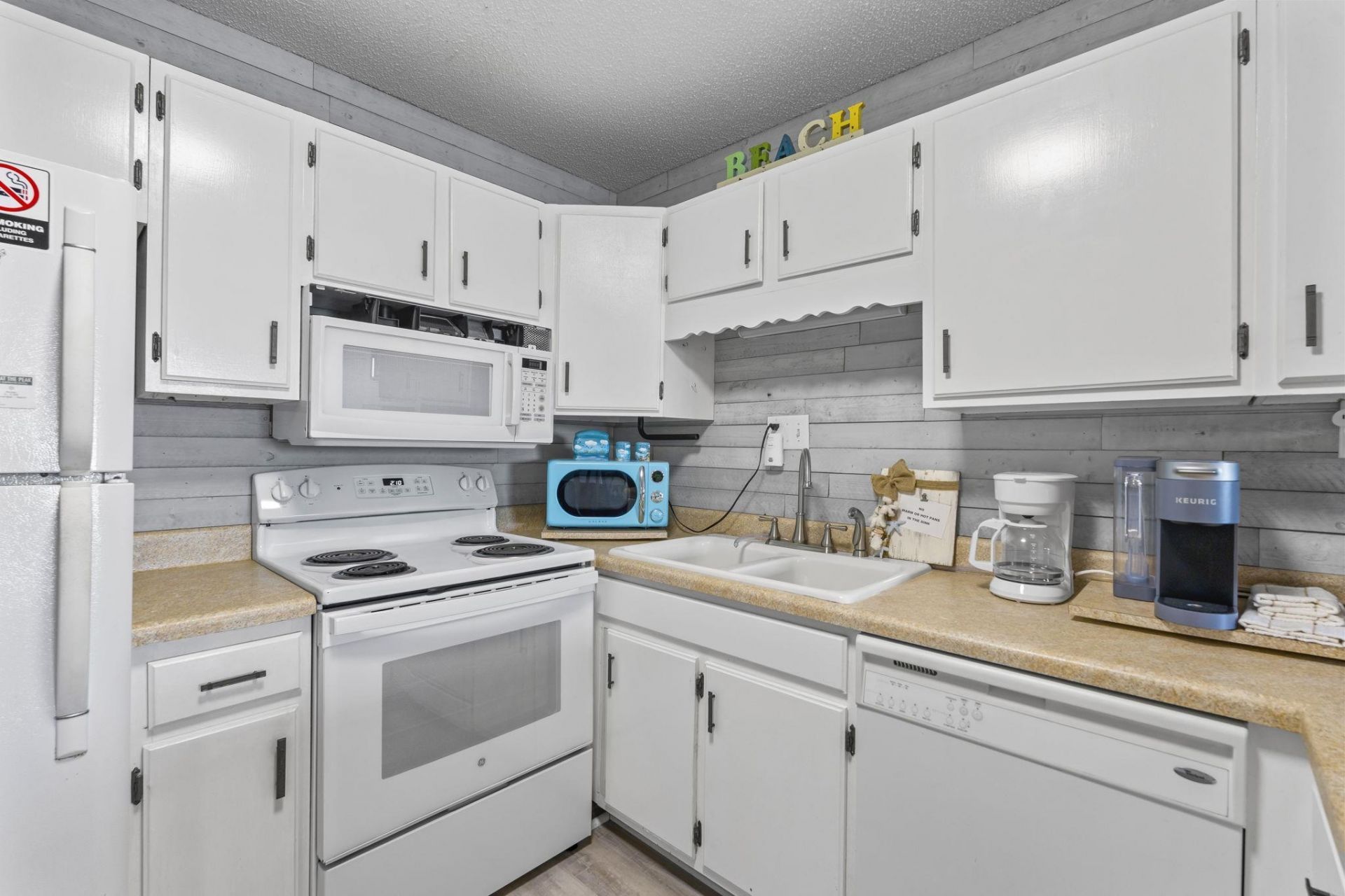 4801 N Ocean Blvd. Photo 5