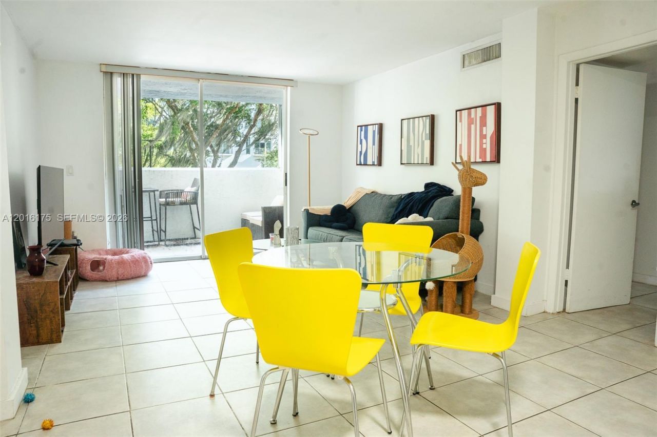 750 NE 64th St, Unit B215, Miami, FL 33138 Photo