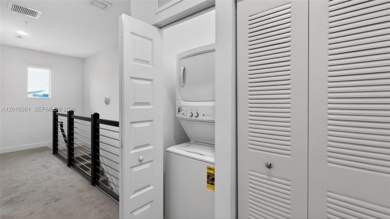 10467 NW 82nd St , Unit 10, Doral, FL 33178 Photo