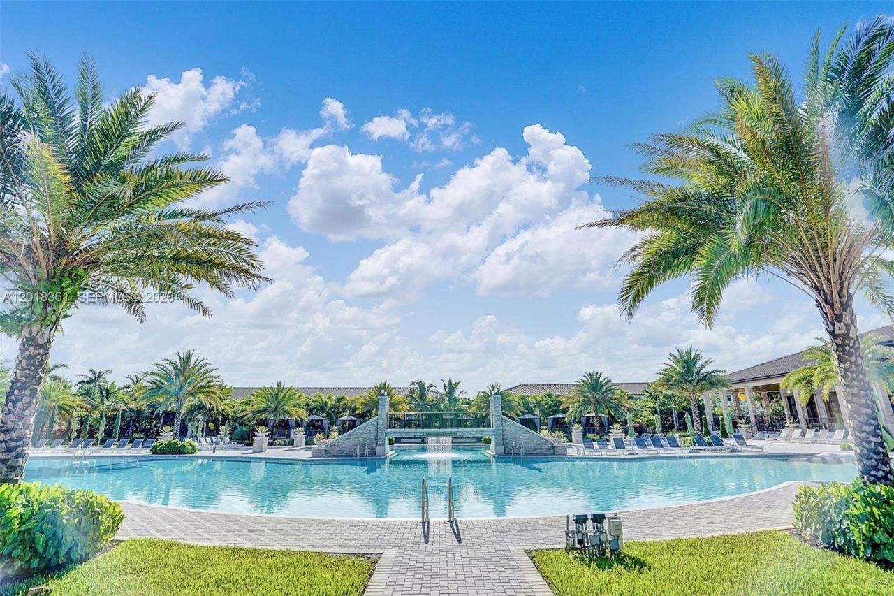 10467 NW 82nd St , Unit 10, Doral, FL 33178 Photo