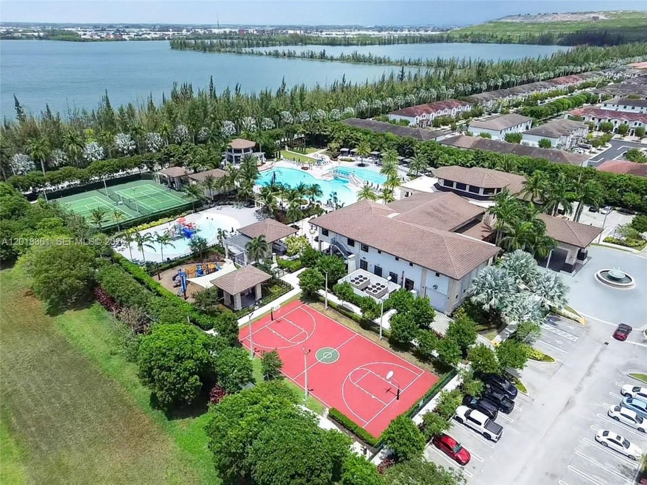 10467 NW 82nd St , Unit 10, Doral, FL 33178 Photo
