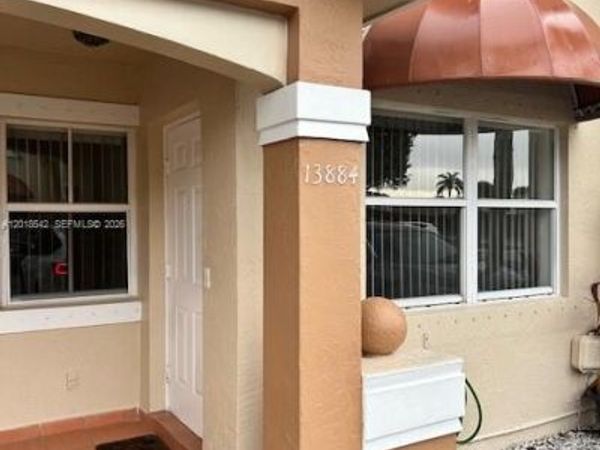 13884 SW 64th St, Miami, FL 33183