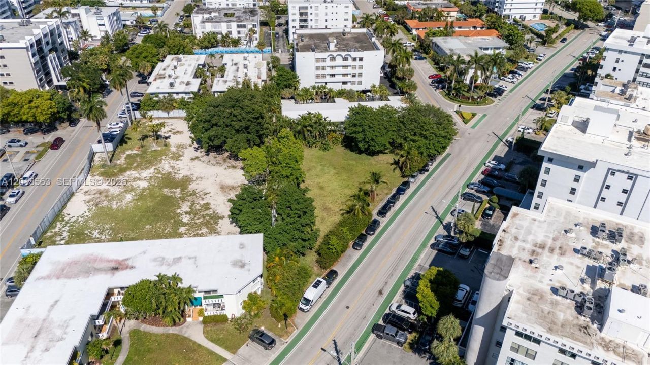 9201 W Bay Harbor Dr , Bay Harbor Islands, FL 33154 Photo