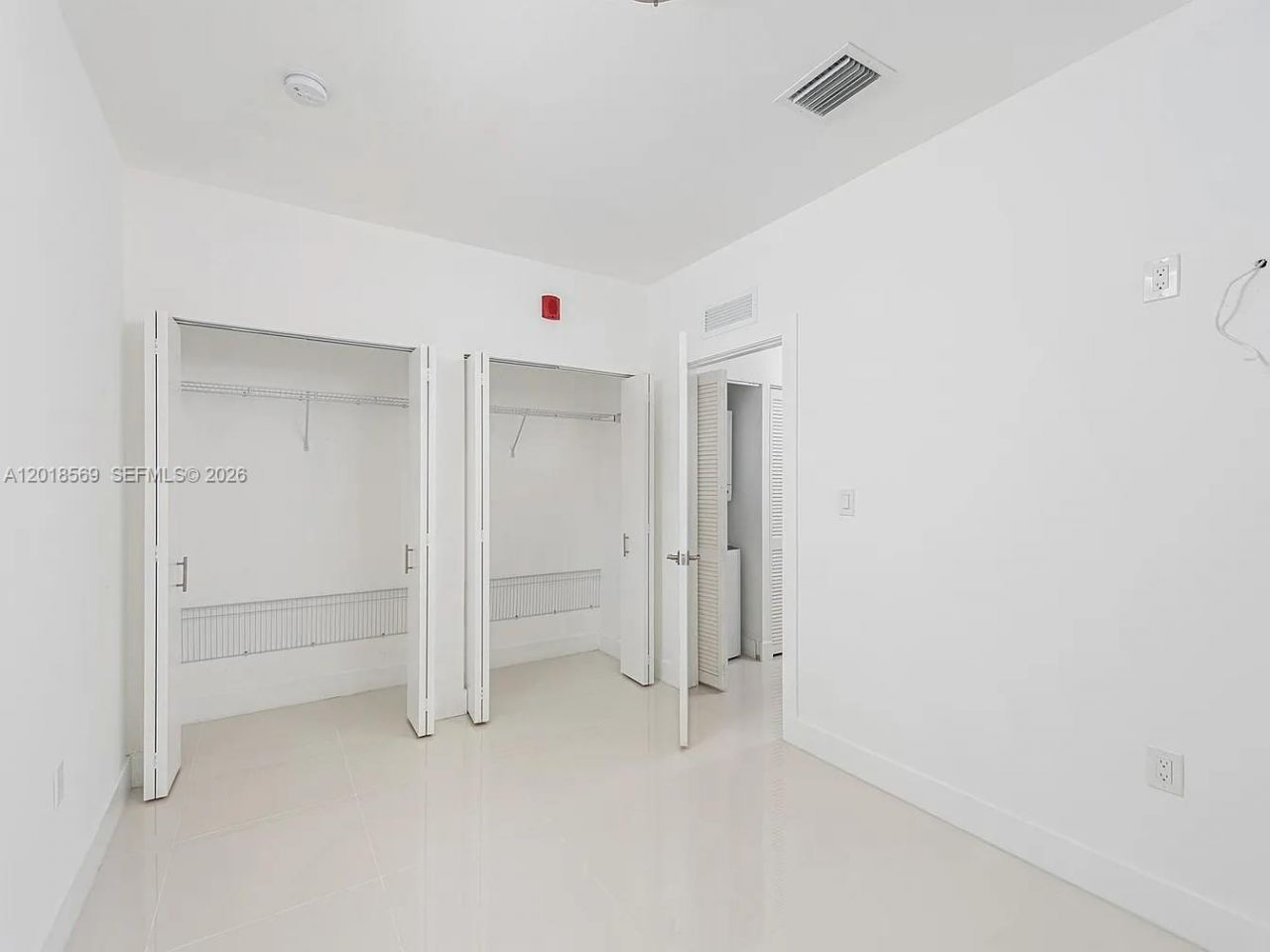 676 NW 47th St , Unit 5, Miami, FL 33127 Photo