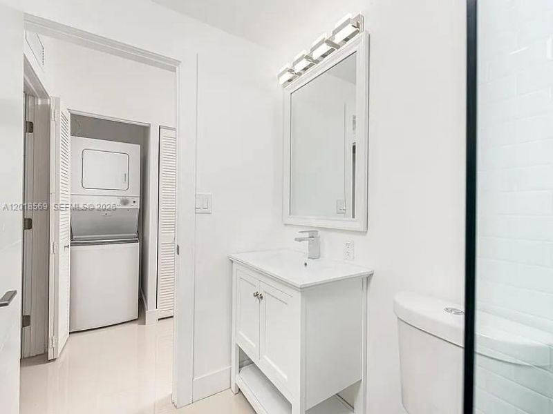 676 NW 47th St , Unit 5, Miami, FL 33127 Photo