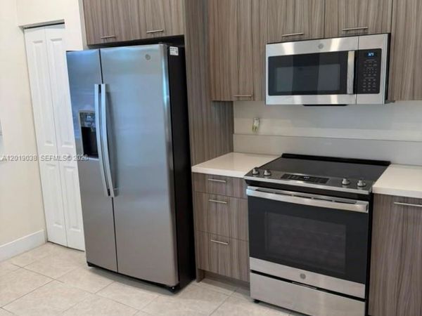 Unit 107, Doral, FL 33178