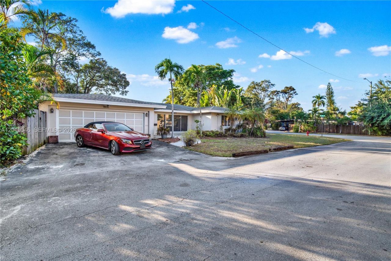 1600 SW 10th St , Fort Lauderdale, FL 33312 Photo