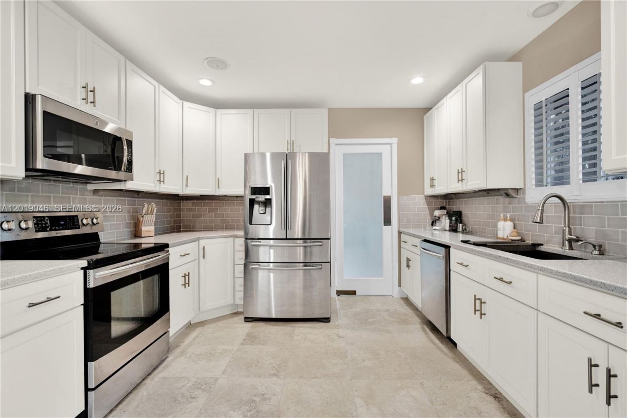 1600 SW 10th St , Fort Lauderdale, FL 33312 Photo