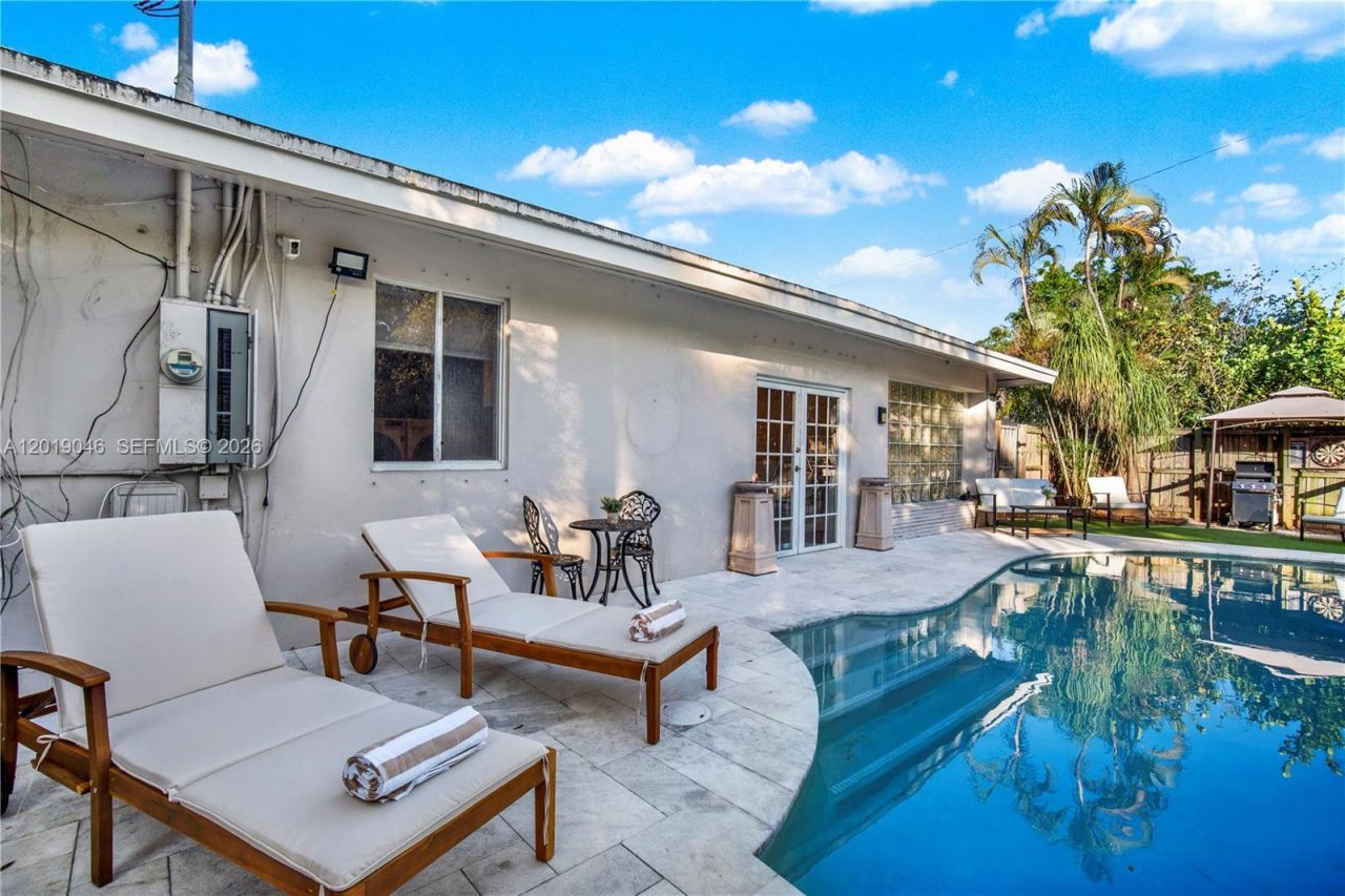 1600 SW 10th St , Fort Lauderdale, FL 33312 Photo