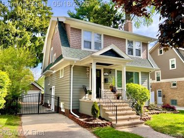 250 W Drayton Street, Ferndale, MI 48220