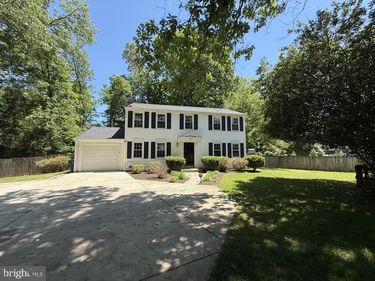 5035 KENERSON DRIVE, FAIRFAX, VA 22032