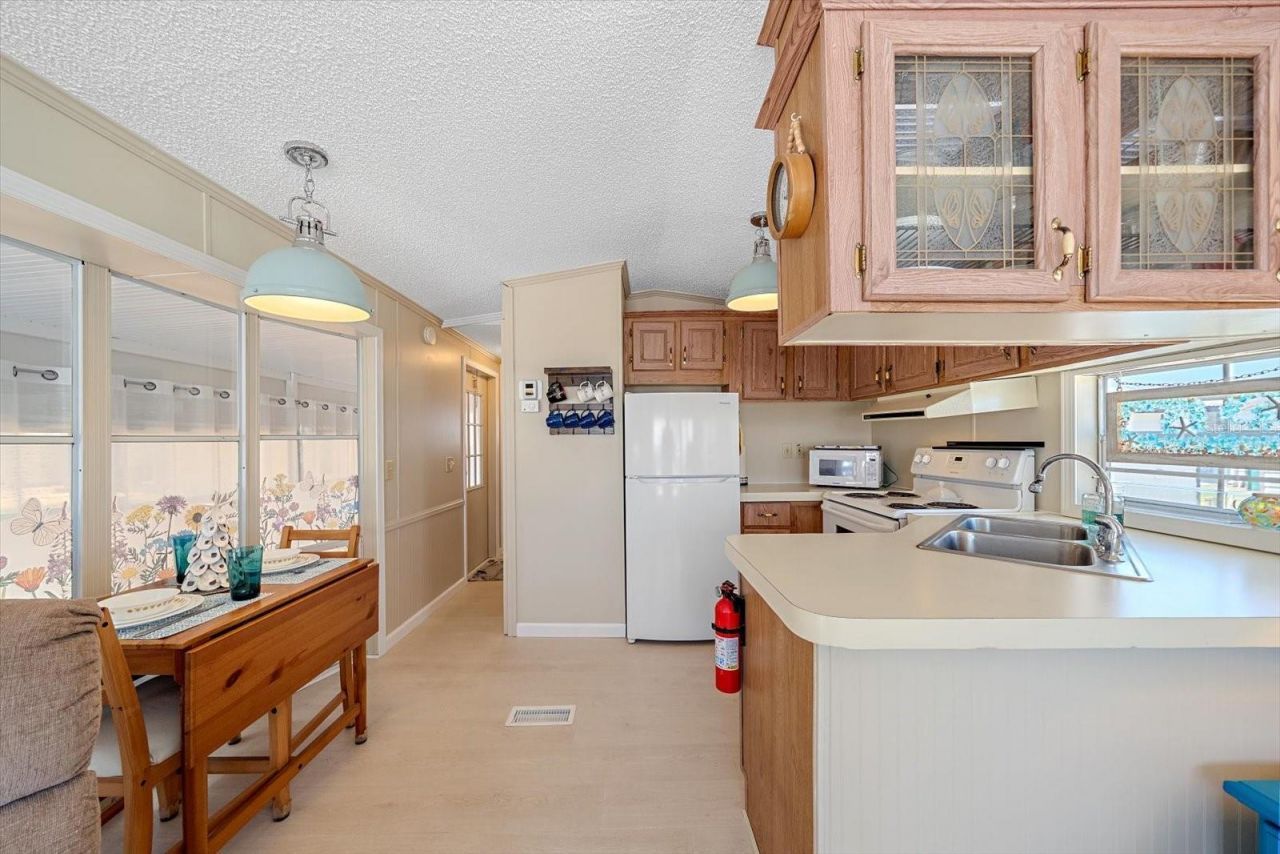 58 Montego Drive, Palmetto, FL 34221 Photo