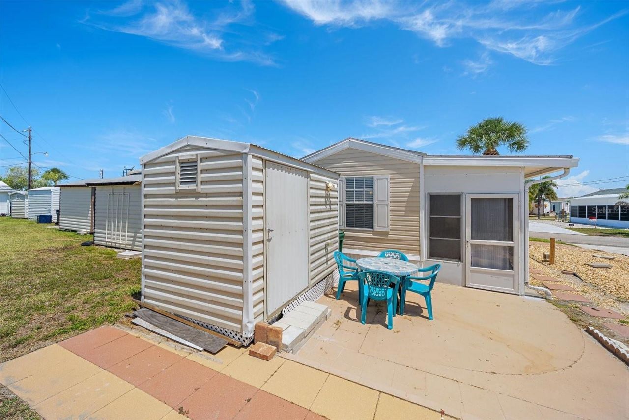 58 Montego Drive, Palmetto, FL 34221 Photo