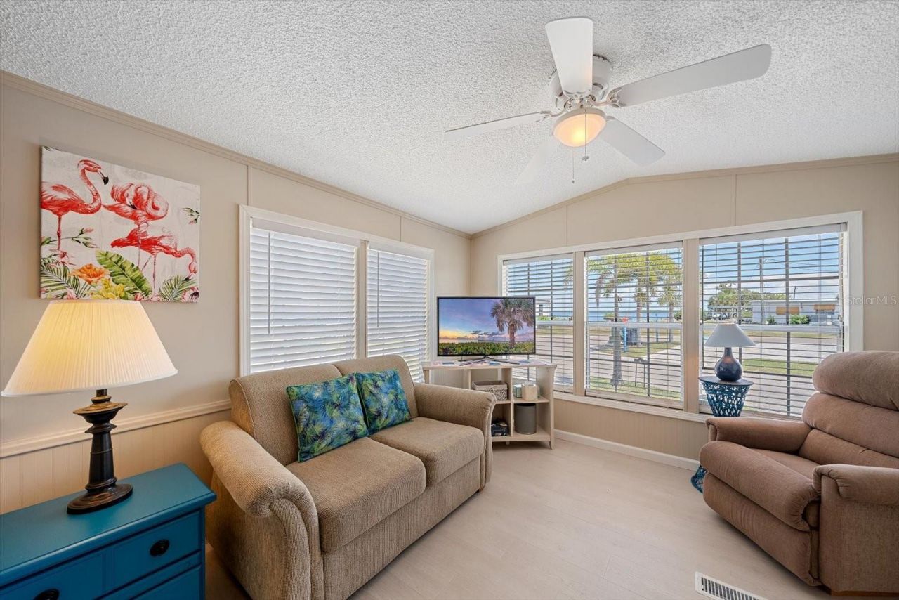 58 Montego Drive, Palmetto, FL 34221 Photo