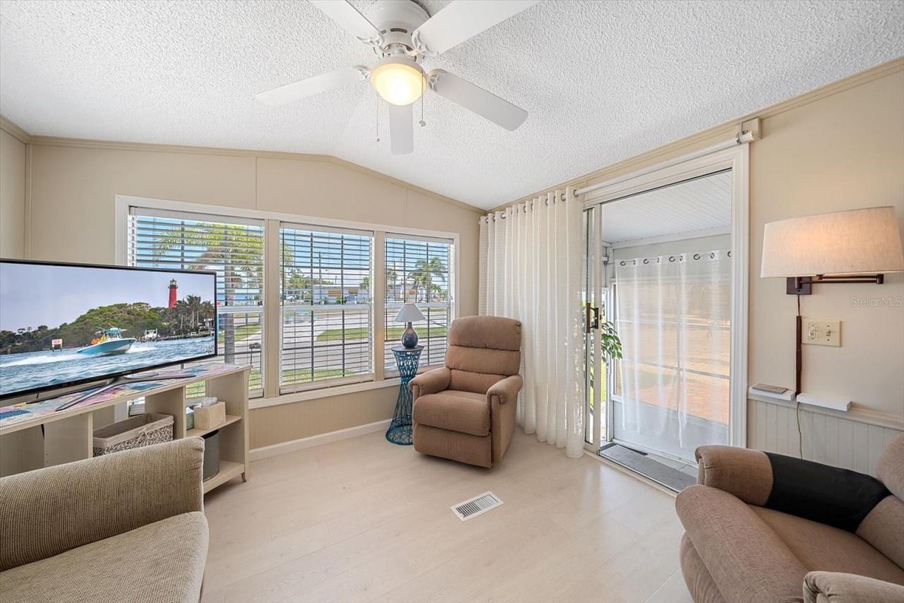 58 Montego Drive, Palmetto, FL 34221 Photo
