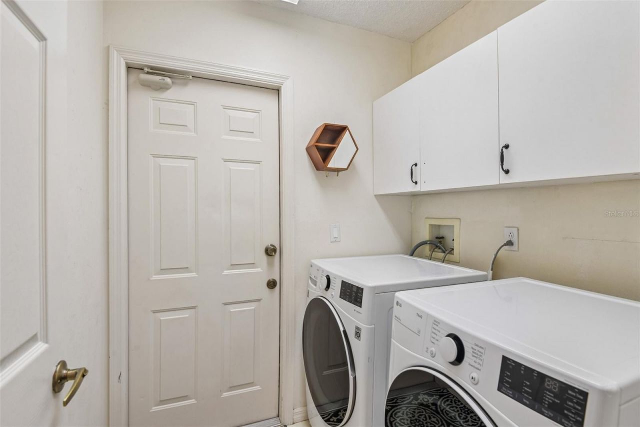 1129 Daleside Lane, New Port Richey, FL 34655 Photo